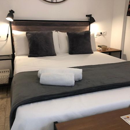 Apartamentos Ruisol - Auto Checkin - By Centrall Alquileres Turisticos نيرخا المظهر الخارجي الصورة